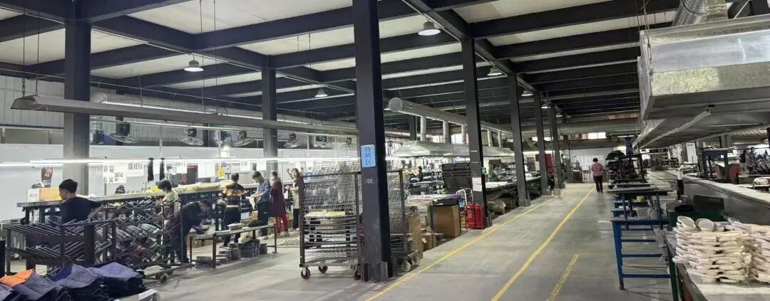 PATCUS ntawm Canton Fair, Khau Latex Ntuj Patented Qhib Dej Hiav Txwv Xiav Tshiab rau Kev Koom Tes Thoob Ntiaj Teb